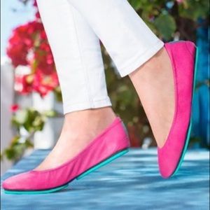 Tieks ballet flats POP PINK Rare color NWT box